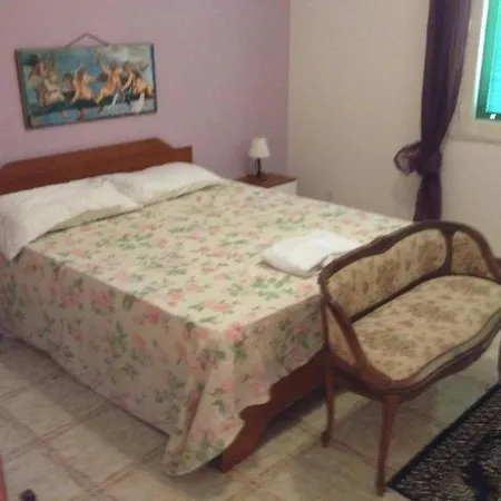 Selenia In Residence- Climatizzata - Wi-fi * Fontane Bianche